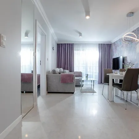 Lägenhet Apartament Lawendowy Gardenia Z Widokiem Na Morze Epapartamenty