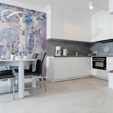 Apartament Lawendowy Gardenia Z Widokiem Na Morze Epapartamenty Lägenhet
