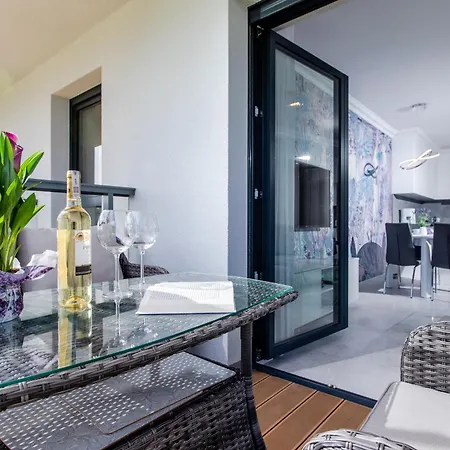 Apartament Lawendowy Gardenia Z Widokiem Na Morze Epapartamenty Lägenhet Dziwnów